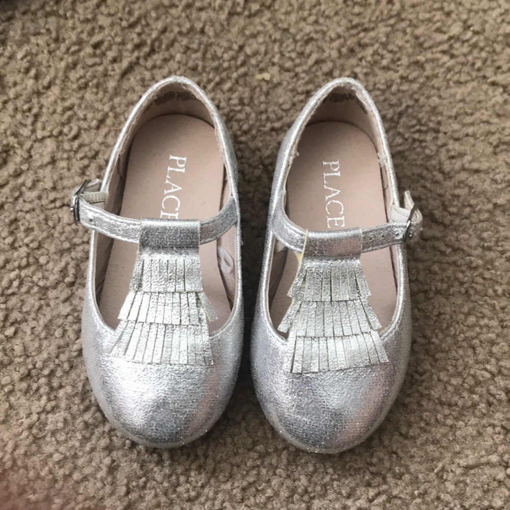Toddler dress shoe